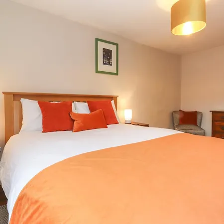 Ash Tree Semesterbostad